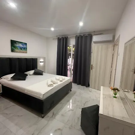 Apartments Sr Ulcinj Exterior photo