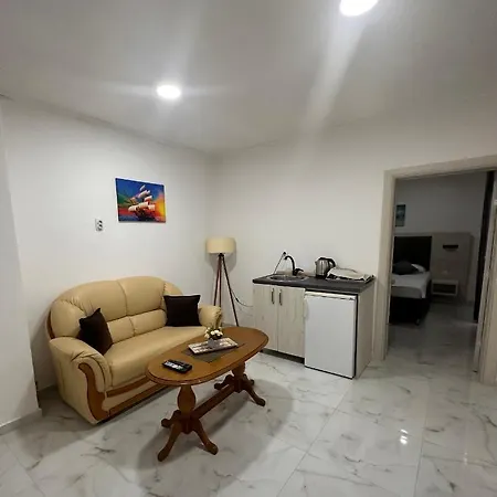 Apartments Sr Ulcinj Exterior photo